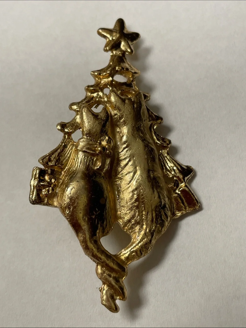 Vintage Christmas Tree with Cats Brooch